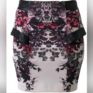 Skirt, fit flare fit, floral, pu leather, over the knee, zipper, super stretch